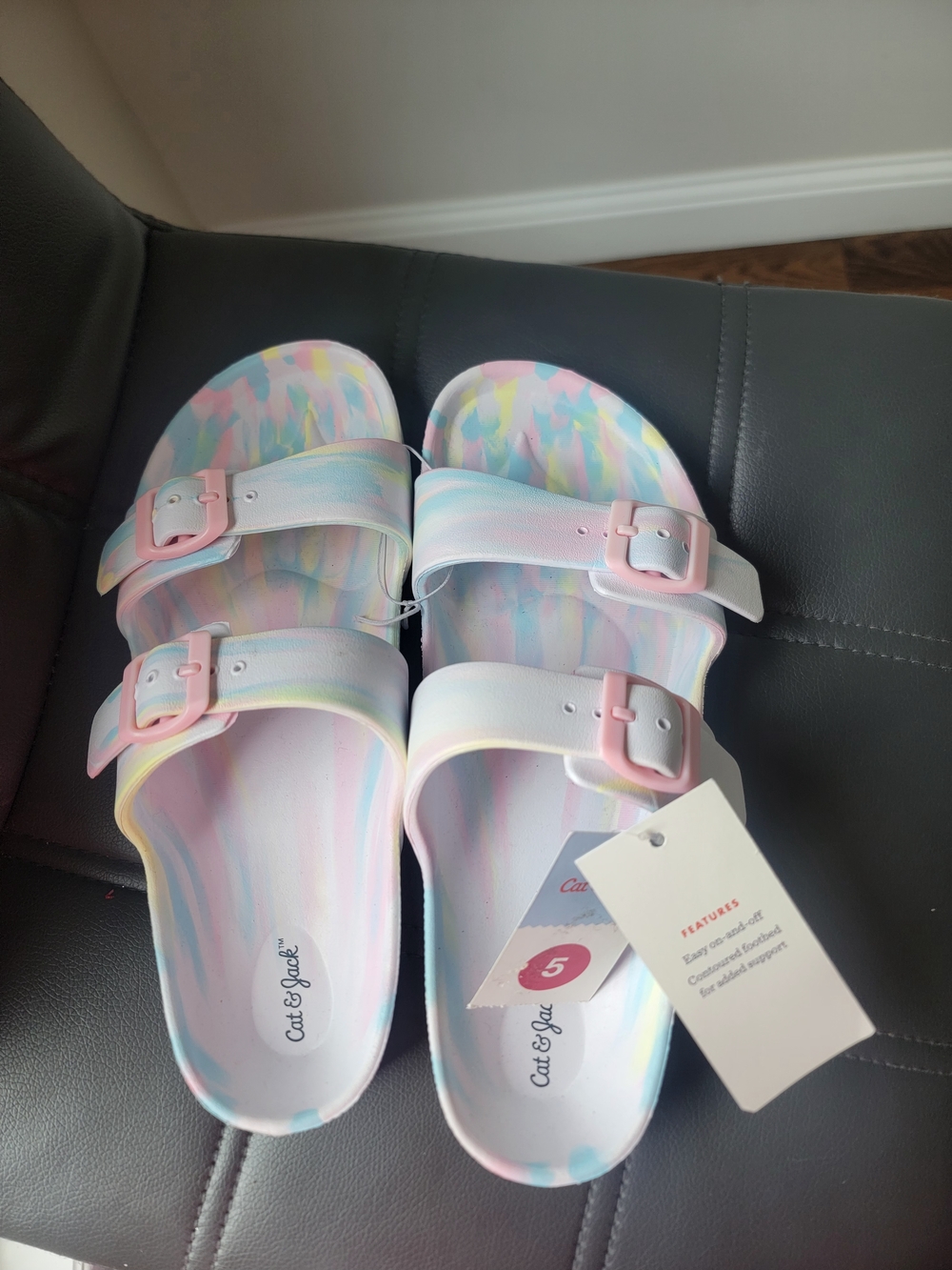 Cat & Jack Noa Slip-On Footbed Sandals size 5 White/pink/blue